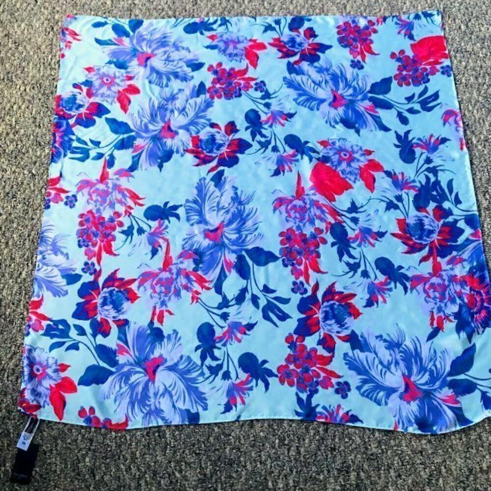 Free Press Accessories Spring Floral Scarf NWT - Picture 4 of 4